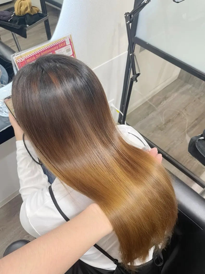 ロング 縮毛矯正 樅木 恒毅のヘアスタイル
