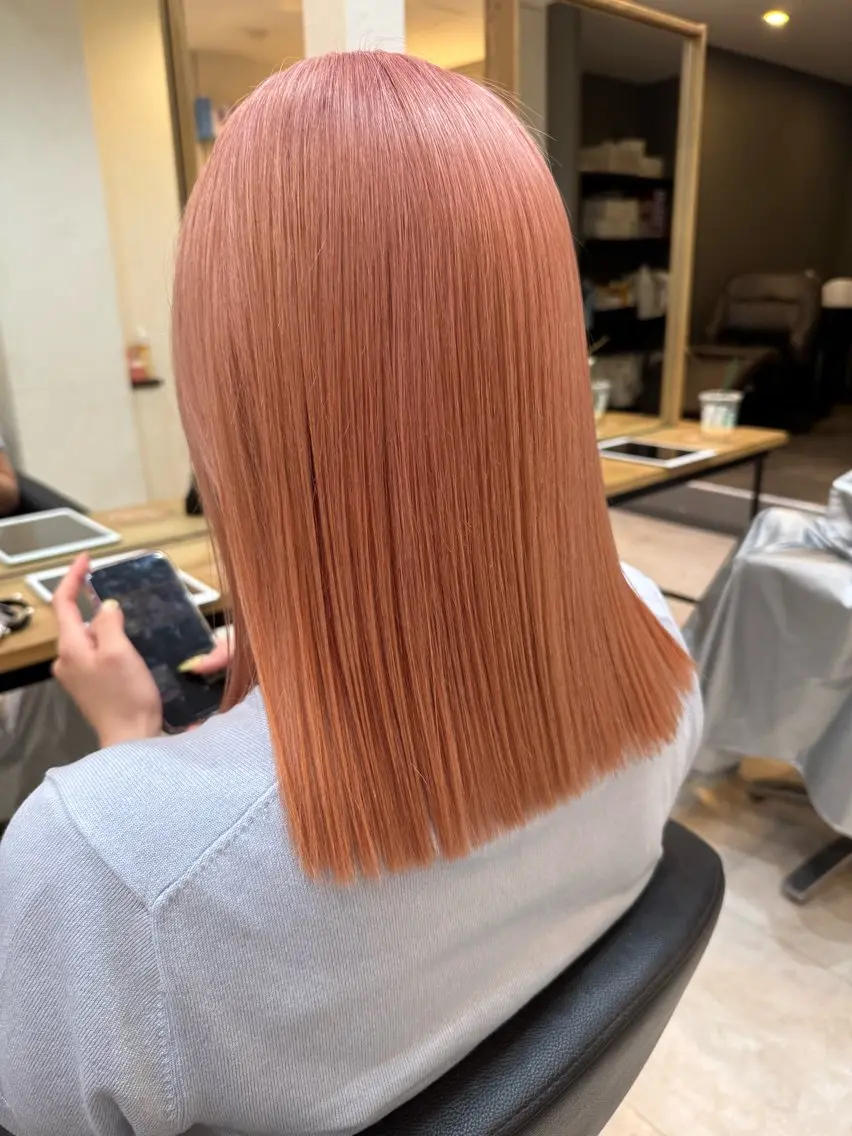 ミディアム カラー ヘアカラー トリートメント 【透け感カラー】 沖田航祐のヘアスタイル