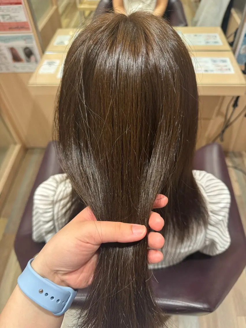 カラー 水野 あさみのヘアスタイル