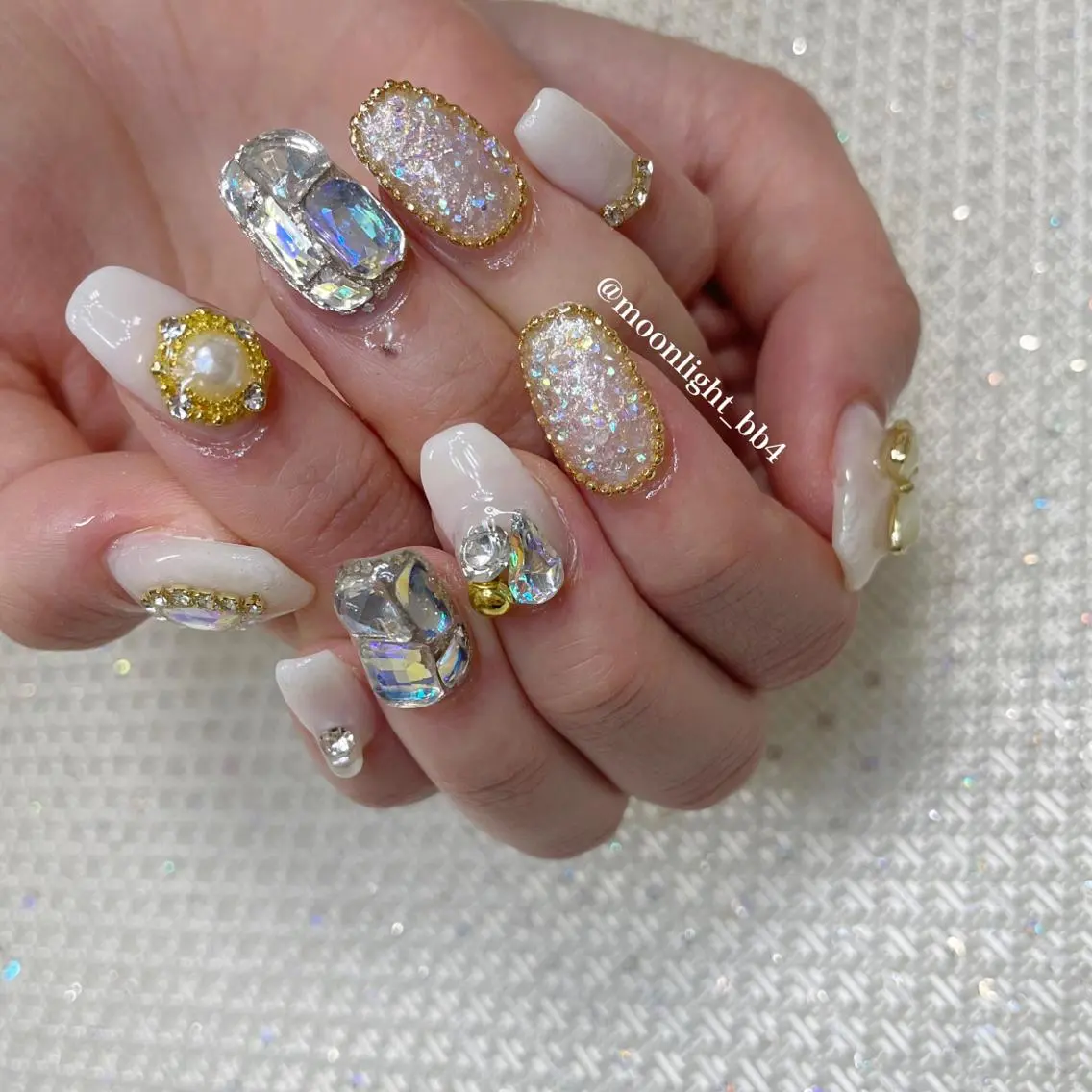 ネイル MoonLight MIHOのネイルデザイン