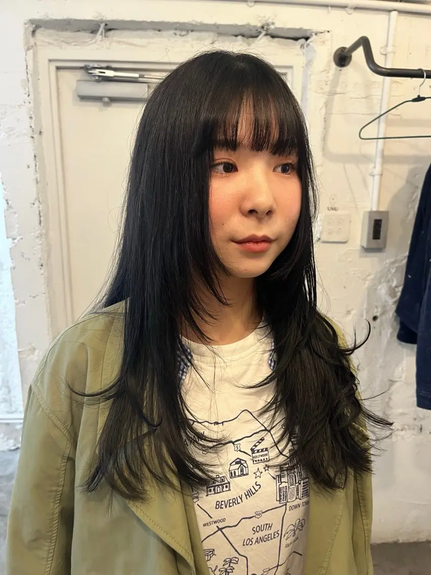ロング カラー パーマ カット ヘアカラー トリートメント ✴︎UNU ✴︎モエカのヘアスタイル