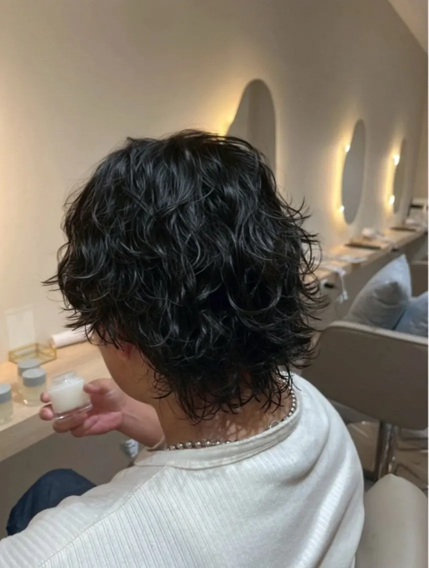 ミディアム パーマ ミディアムパーマ スパイラルパーマ カット パーマ レイヤー/メンズ /パーマ/佐藤のヘアスタイル