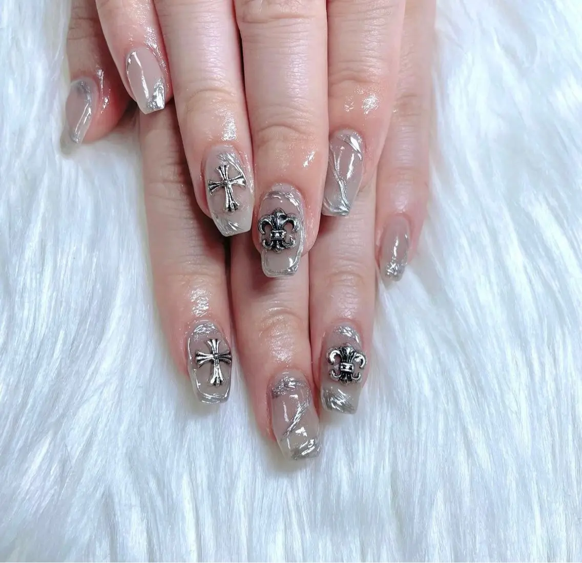 ネイル ハンドネイル Sii nail 🤍SAKIのネイルデザイン