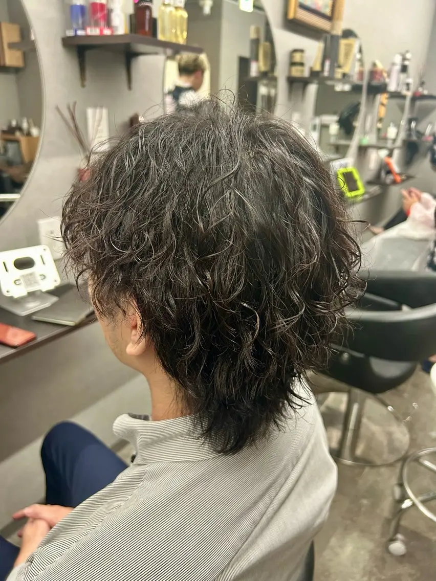 ミディアム パーマ メンズ ゲーマー美容師 KENTOのヘアスタイル