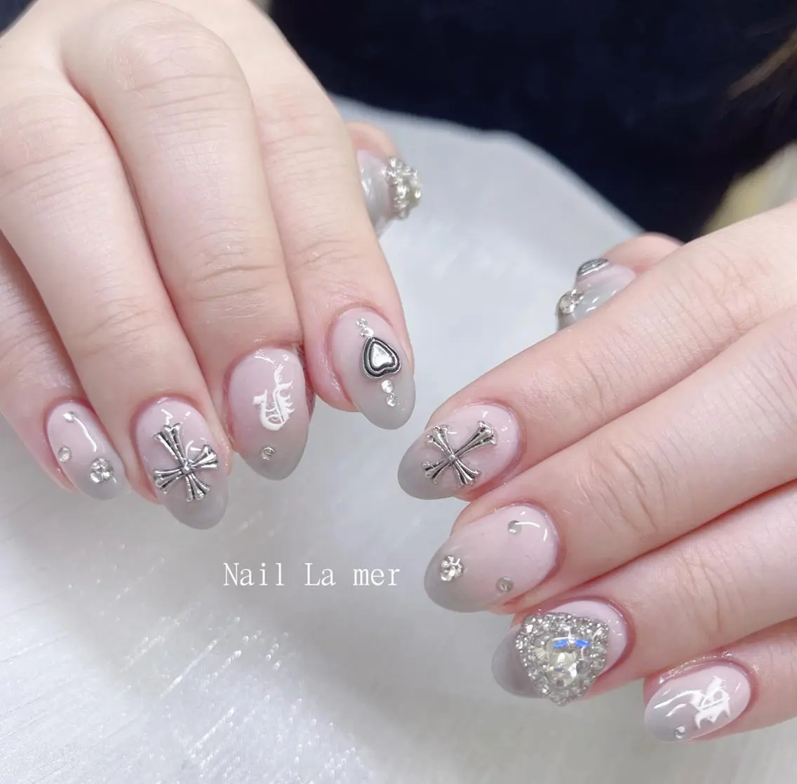 ネイル ハンドネイル ハンドケア hikikibyee ♡のネイルデザイン