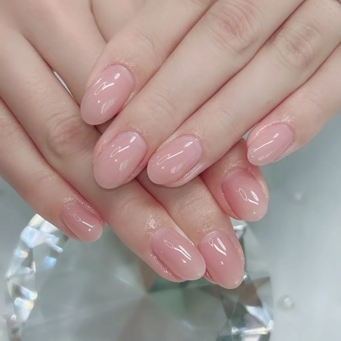 ネイル オーロラネイル ミラーネイル オフィスネイル ワンカラーネイル シンプルネイル ハンドネイル Cute Tips nailのネイルデザイン