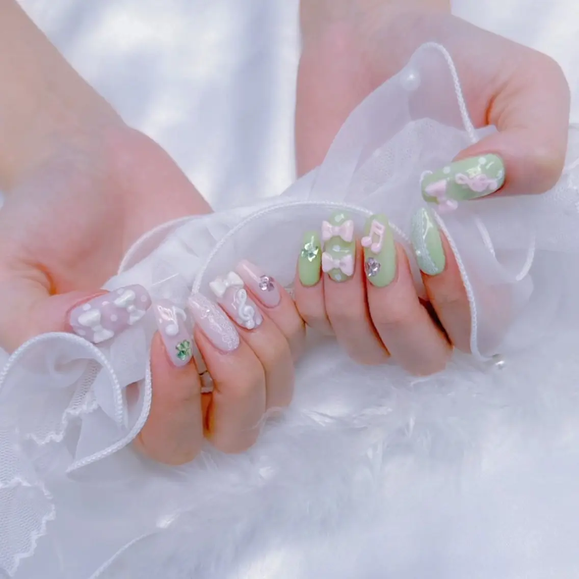 ネイル Romymoon nail帆南☾ ໋のネイルデザイン