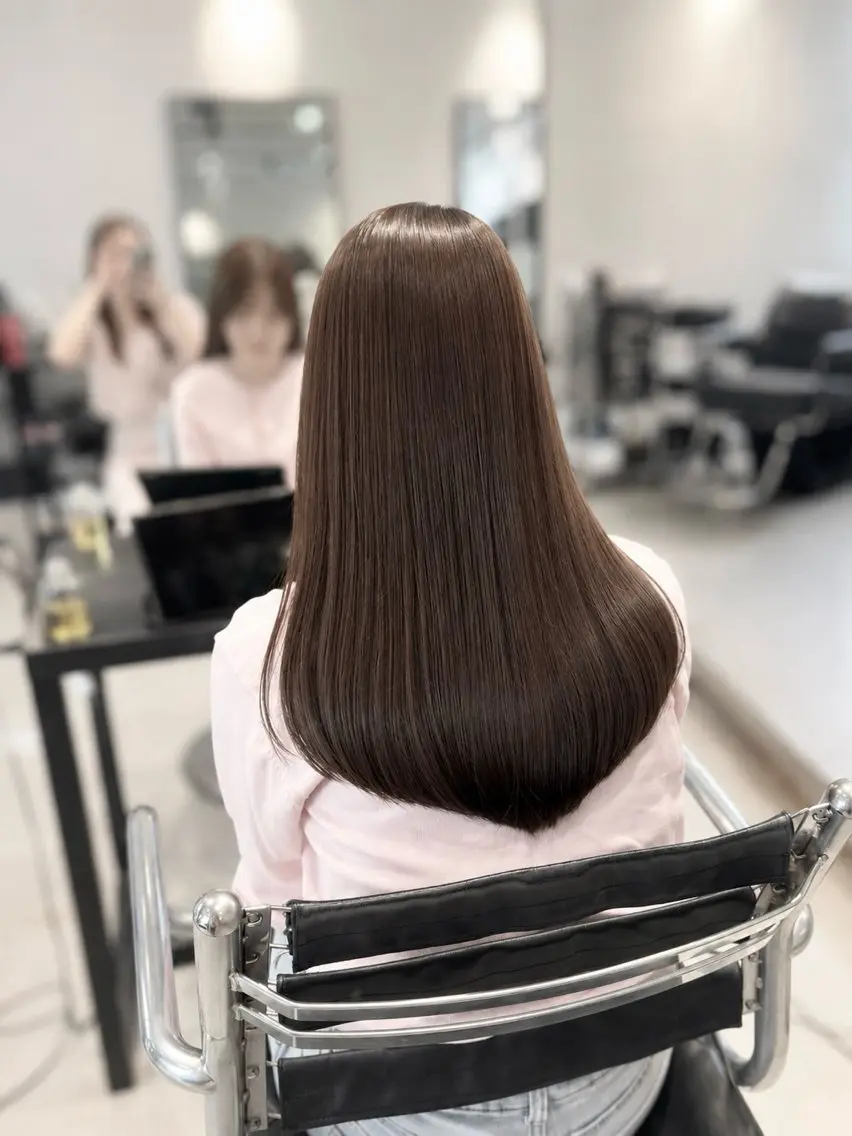 ロング カラー パーマ ヘアアレンジ カット ヘアカラー トリートメント 透明感/オリーブ/ グレージュ/YUKAのヘアスタイル