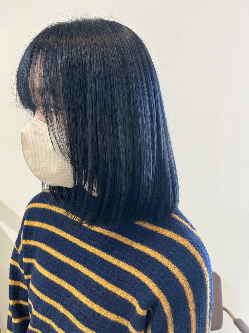 ミディアム カット ヘアカラー トリートメント 艶カラー⏳ブリーチ Natsukiのヘアスタイル
