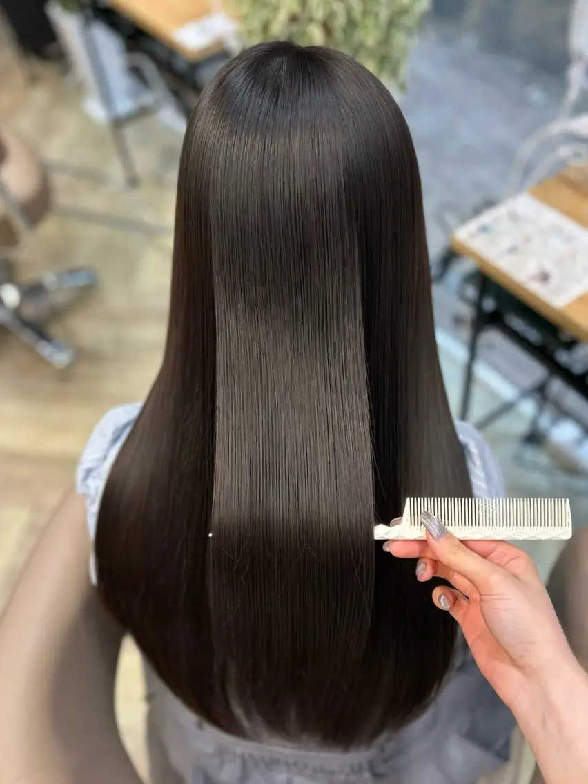 ロング 縮毛矯正 似合わせカット&艶 カラー🤍ヒナタ🤍のヘアスタイル
