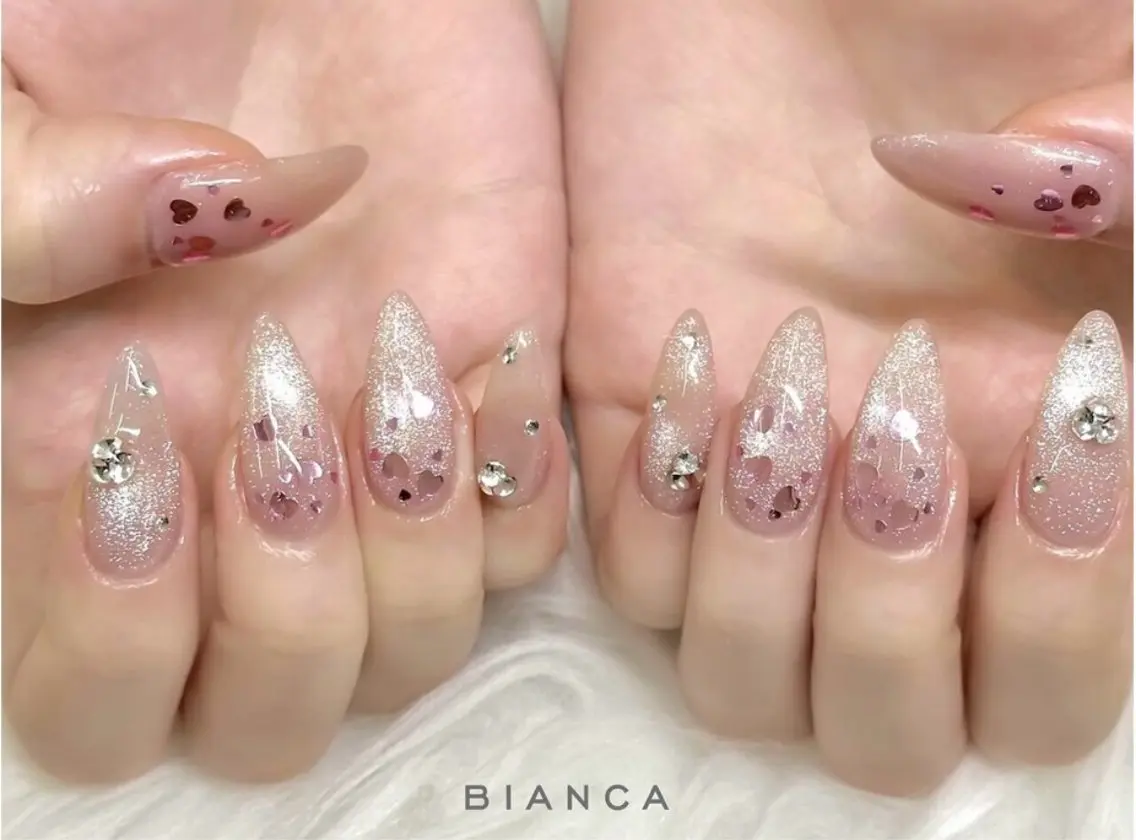 9月平日限定‼️¥500OFF🉐【オフあり】ハンド💅持ち込みデザイン🩷の写真