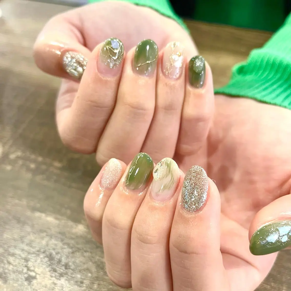 ネイル ハンドネイル Cleo伏見店🌿 Momokaのネイルデザイン