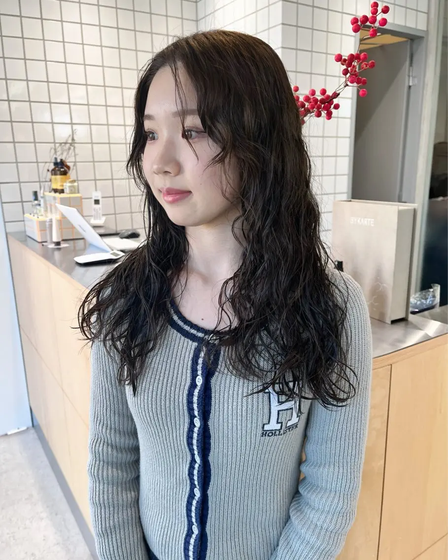 セミロング カラー パーマ セミロングパーマ ブラウンカラー カット ヘアカラー パーマ 似合わせパーマ/ kazuのヘアスタイル