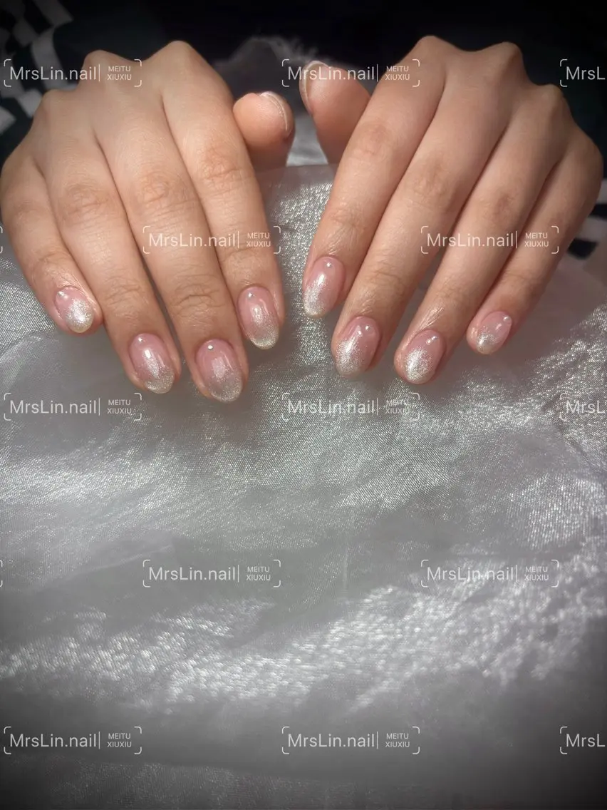 ネイル グラデーション マグネットネイル Mrs Lin.nailのネイルデザイン