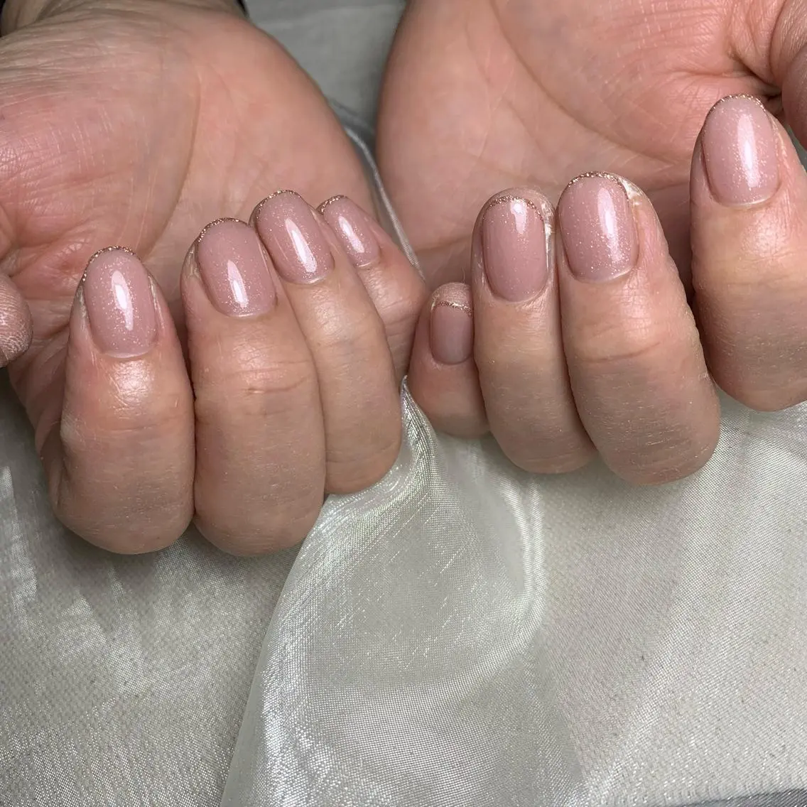 ネイル ラメ(グリッター) ハンドネイル 里見 麗のネイルデザイン