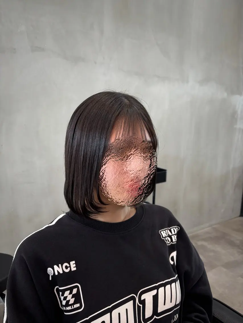 ミディアム カット ヘアカラー トリートメント 片平 帆香のヘアスタイル