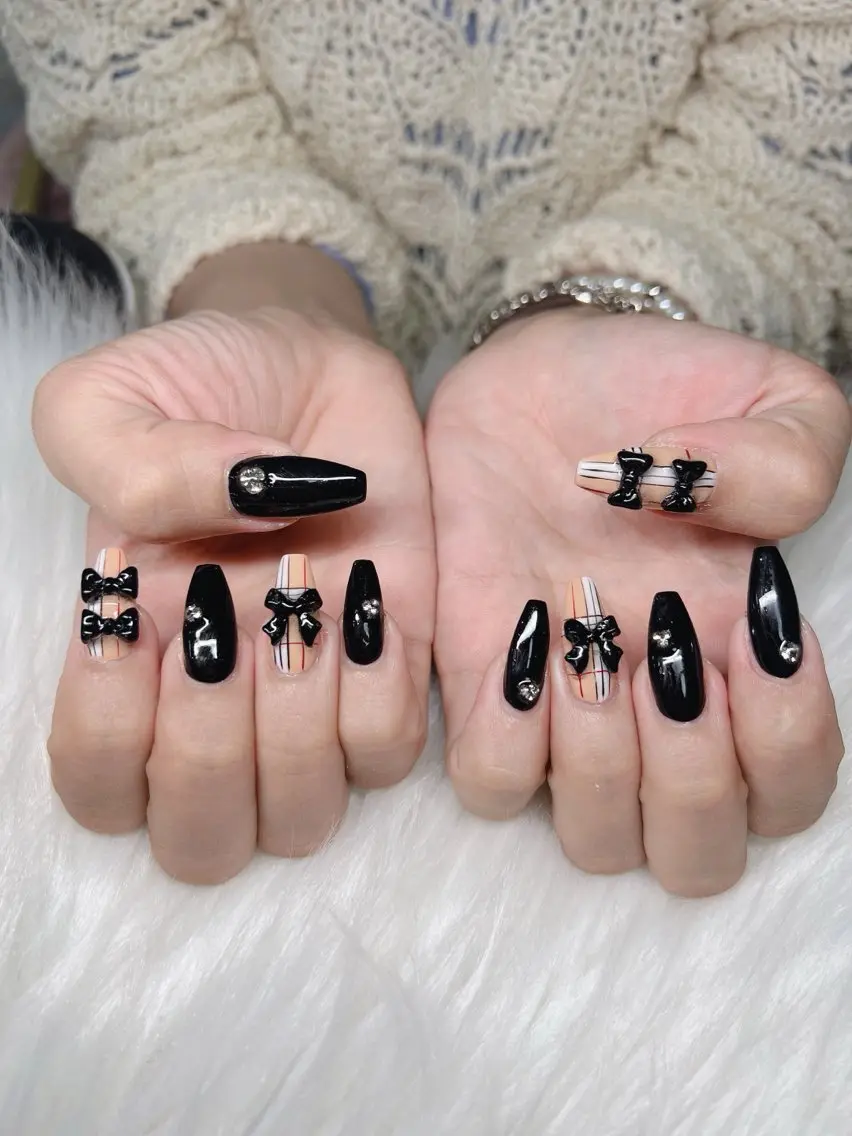 ネイル ハンドネイル Lee Nails チップ長さだし専門店のネイルデザイン
