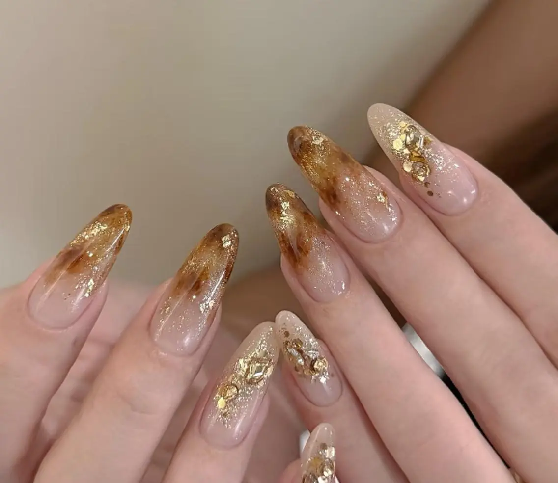 ネイル ハンドネイル エリ🫧 nail池袋東口のネイルデザイン