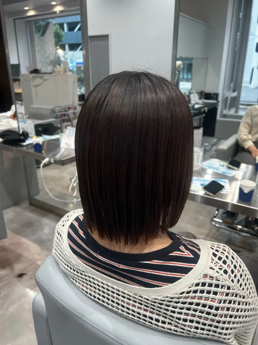 ミディアム カット 縮毛矯正 坂口 みりのヘアスタイル