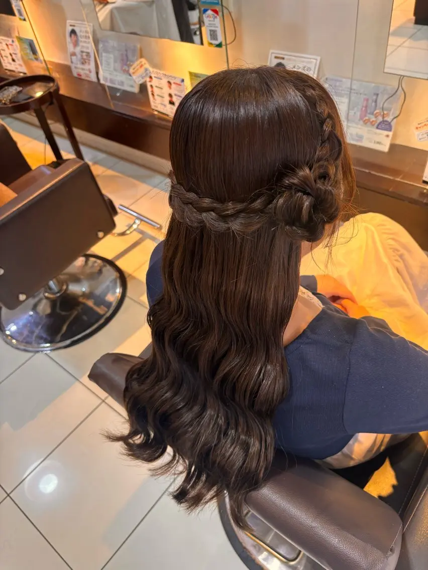 ロング ヘアアレンジ ヘア&メイク💄 TAIKIのヘアスタイル