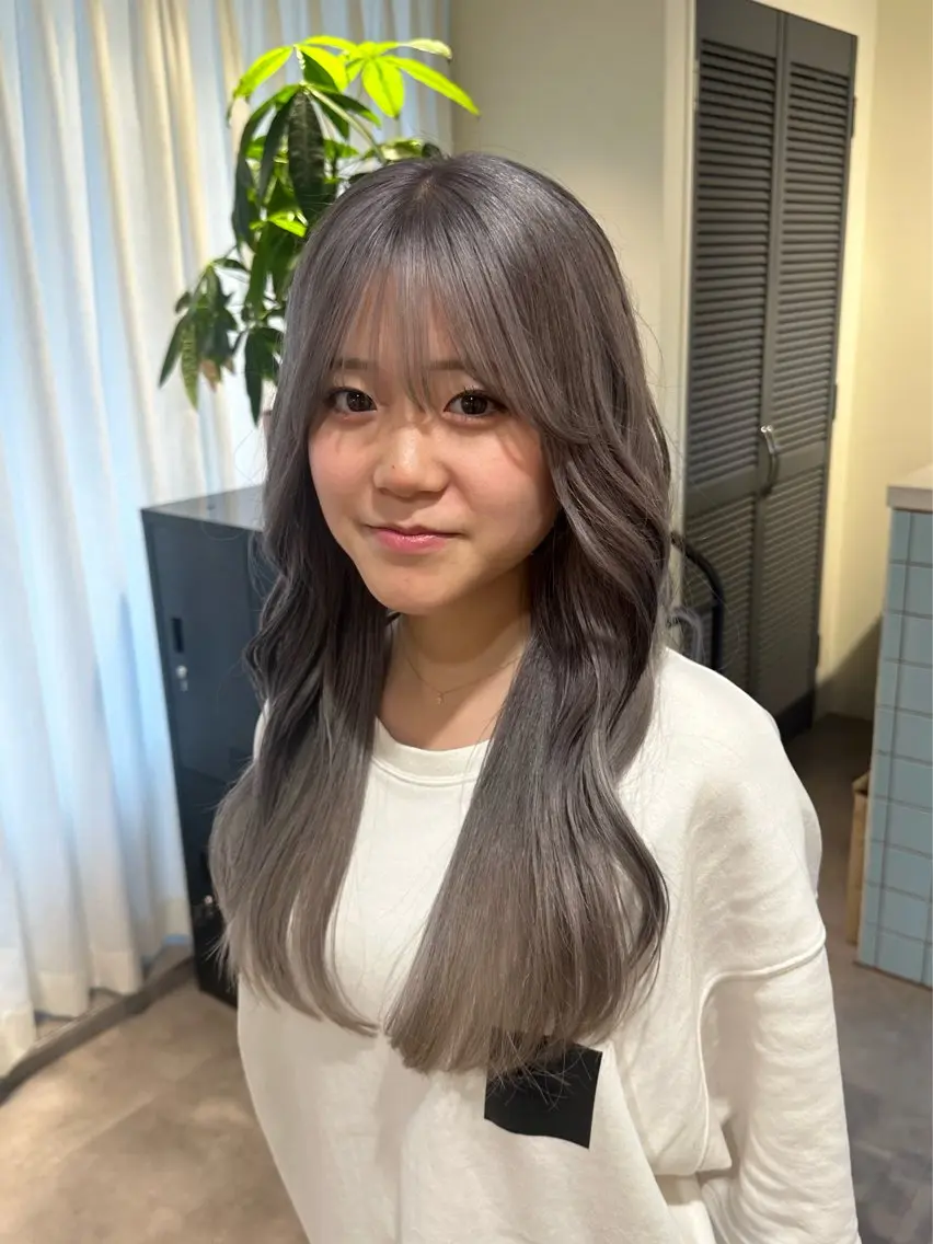 ロング カラー ヘアカラー HANAME 原宿美容室のヘアスタイル