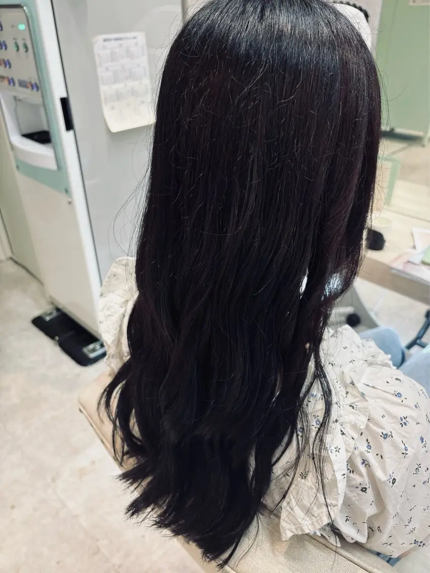 カラー 黒髪 ラベンダーカラー ヘアカラー 笹木 怜羅のヘアスタイル