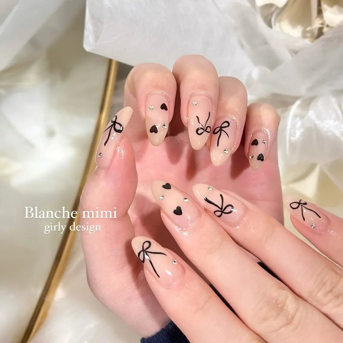 ネイル ハンドネイル Blanche mimi.u_aのネイルデザイン