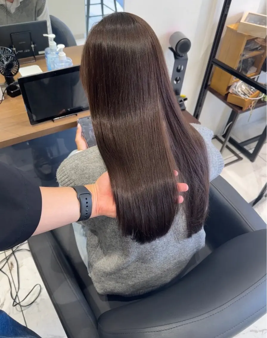 セミロング カラー アッシュ アッシュブラウン ブラウンカラー カット ヘアカラー トリートメント ノンダメージ髪質改善 カラー💎/KURAのヘアスタイル