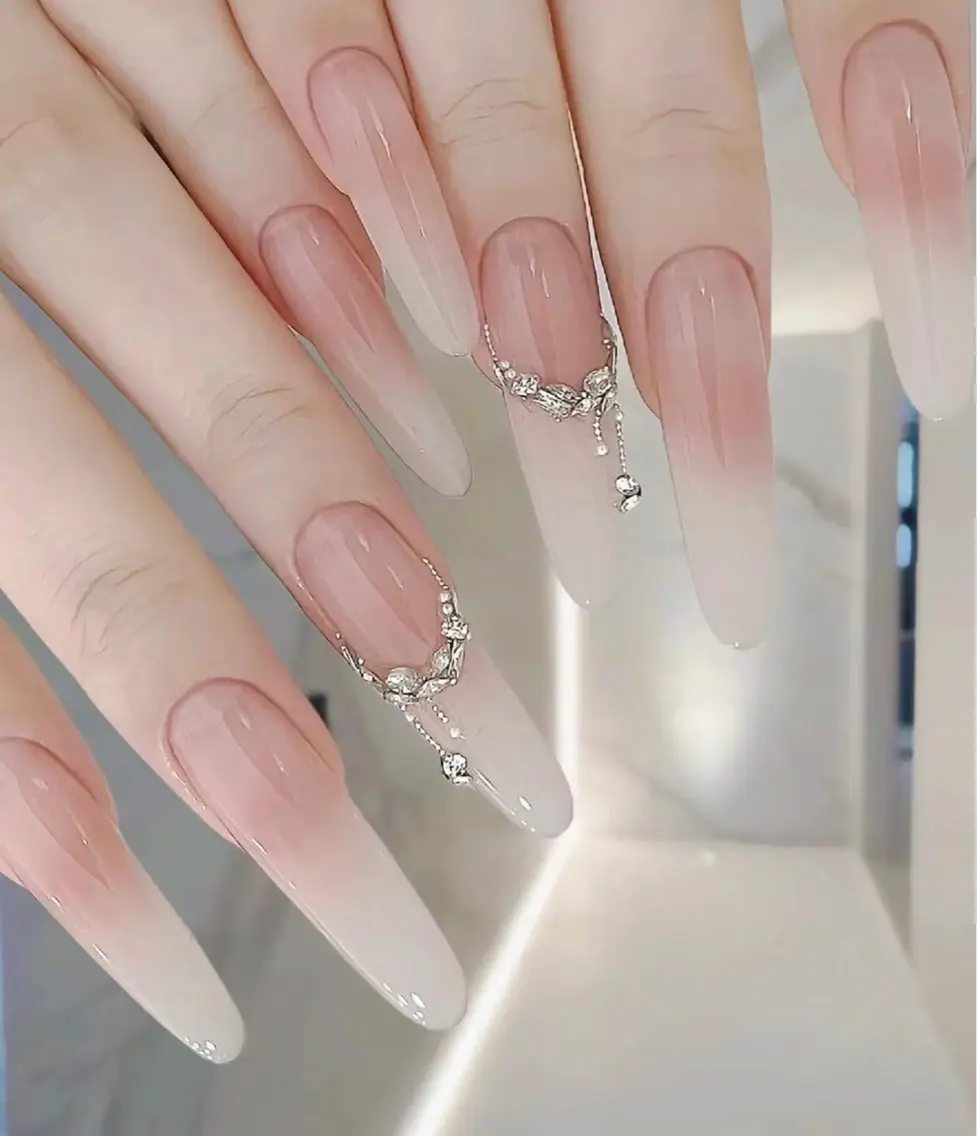 ネイル ハンドネイル D-BEAUTY Nailsalonのネイルデザイン