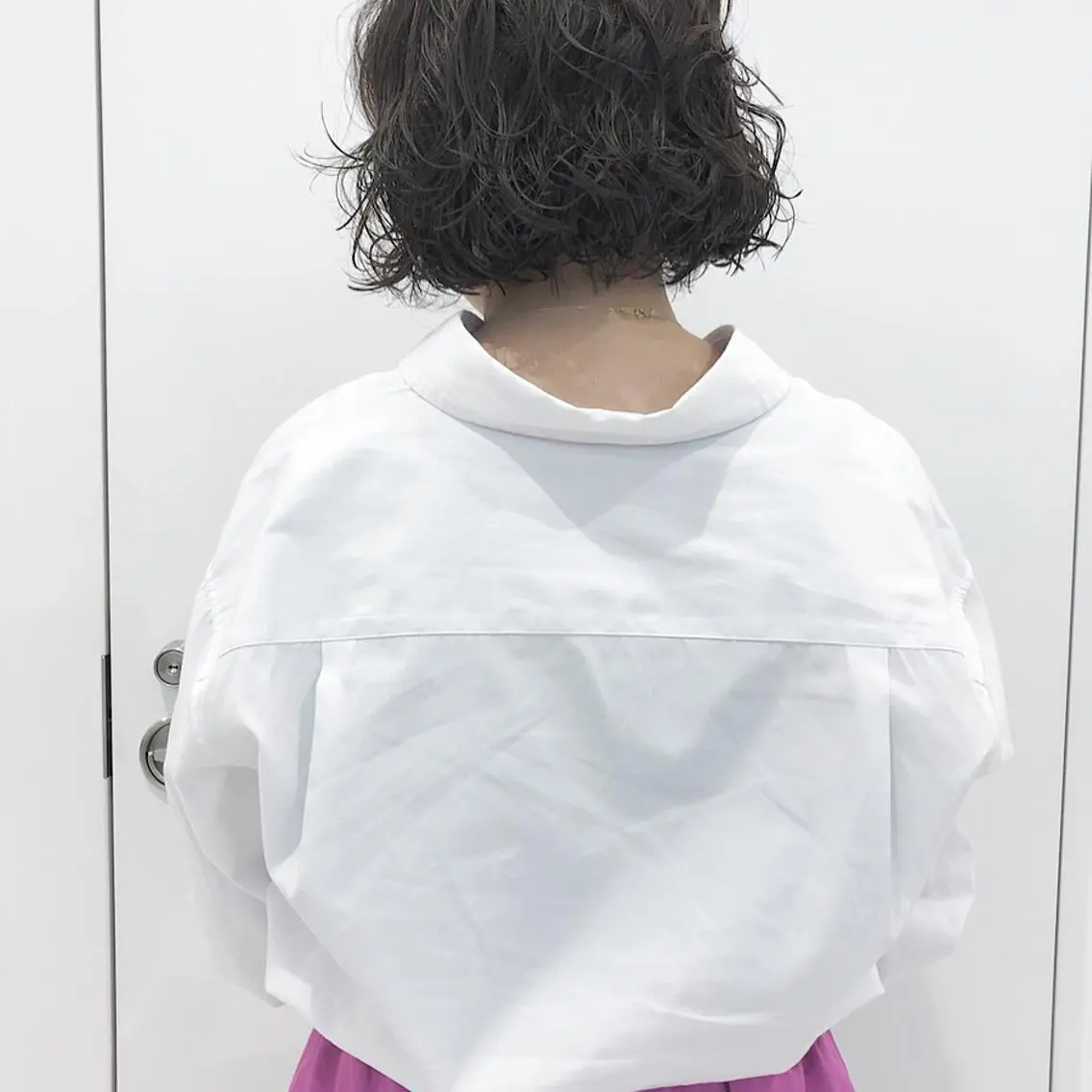 ショート パーマ 切りっぱなしボブ ボブ AGU akariのヘアスタイル