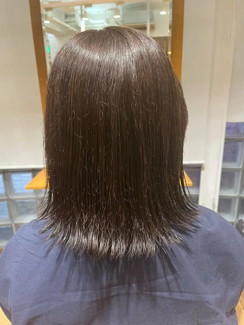 【白髪染め】  ワンカラーで綺麗な髪に✨✨ Aujuaトリートメント付き🫧🧼の写真