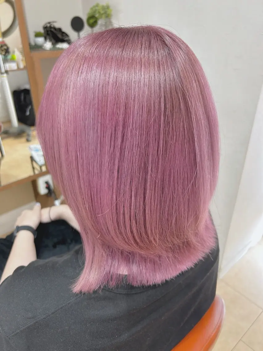セミロング カラー ブリーチ Ando Raycoのヘアスタイル