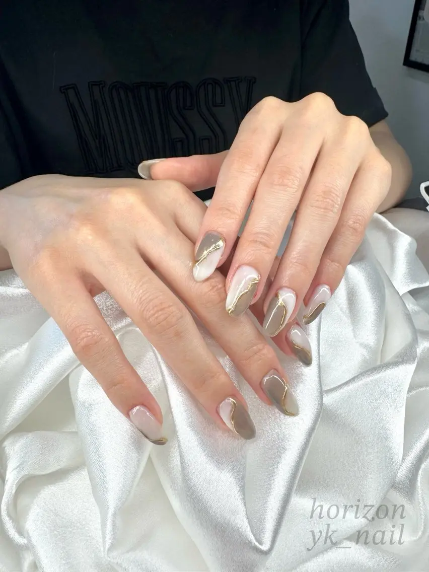 ネイル ニュアンスネイル オフィスネイル シンプルネイル ハンドネイル 🌸 Yukaのネイルデザイン