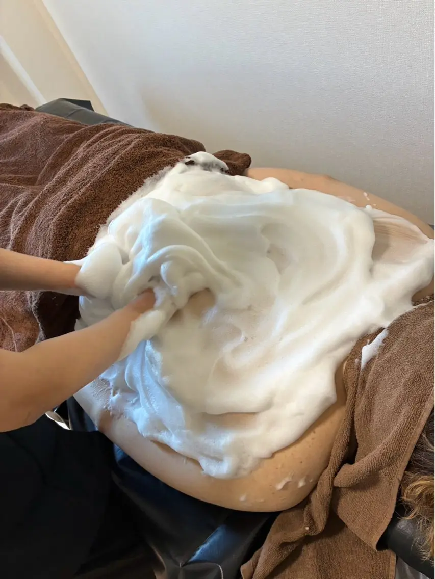 【ブライダルにおすすめ】背中ムートンホイップスパの写真