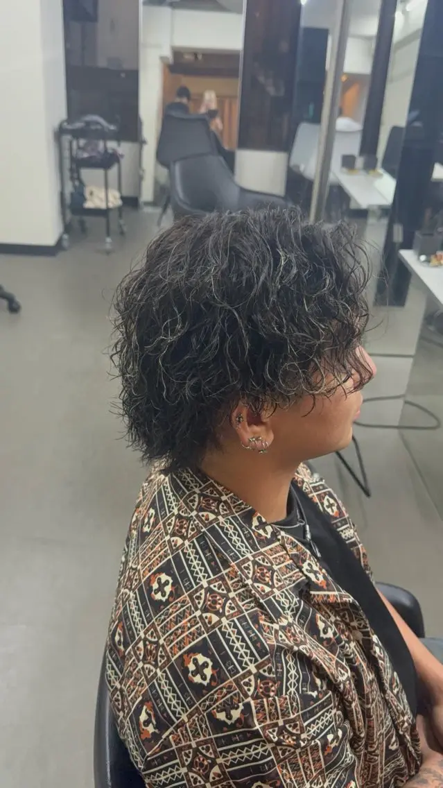 ミディアム パーマ メンズ パーマ ウチダ🦖 メンズパーマのヘアスタイル