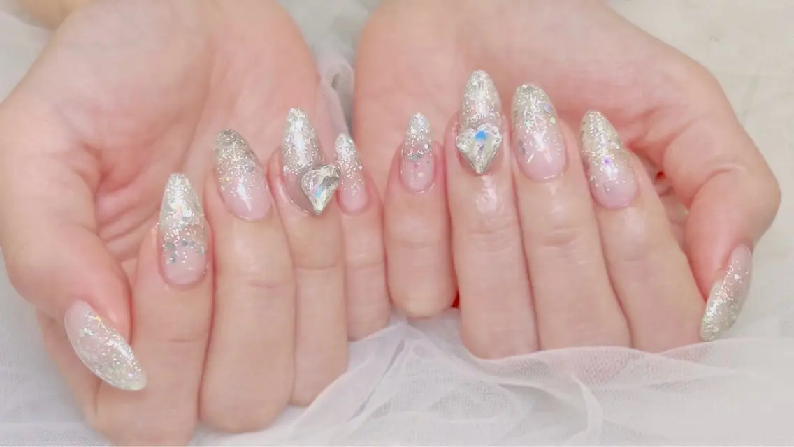 ネイル ハンドネイル bel fiore .のネイルデザイン