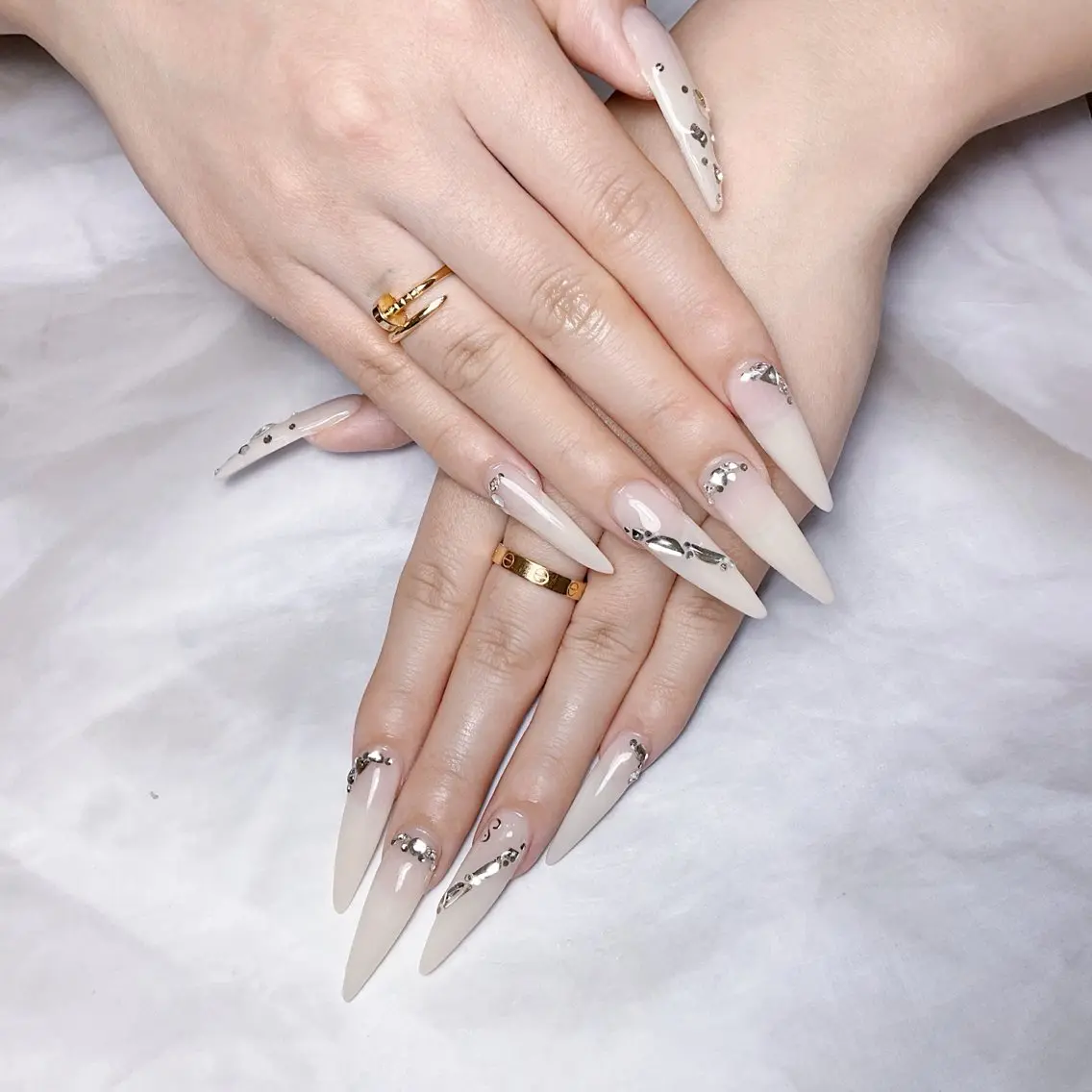 ネイル ハンドネイル 🍭Yun nail hyejin🌸のネイルデザイン