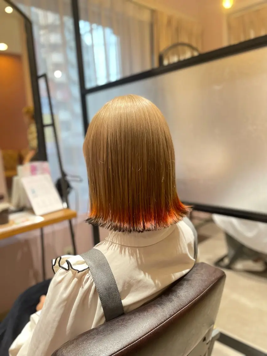 ミディアム カラー 狐カラー 作野 潮織のヘアスタイル