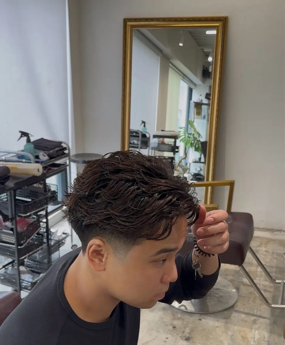 ミディアム カット パーマ メンズショート メンズ特化パーマのヘアスタイル