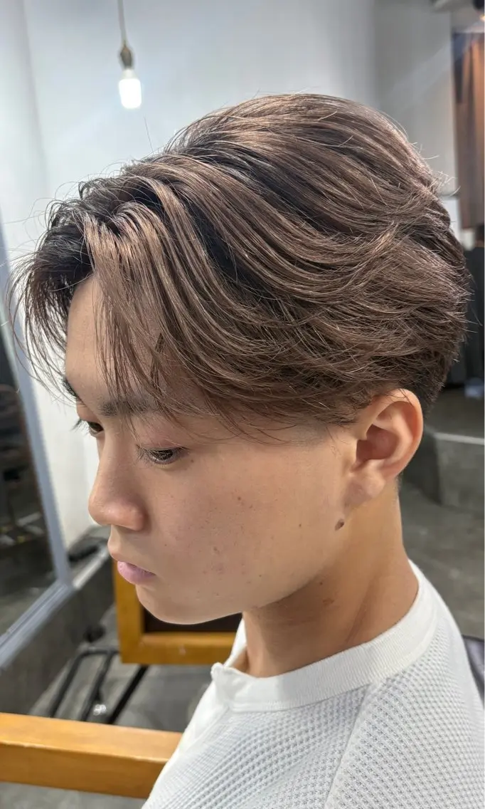 【U22限定クーポン🍉☀️】メンズカット+バレイヤージュ（センターパート）補足説明を絶対読んでください！の写真