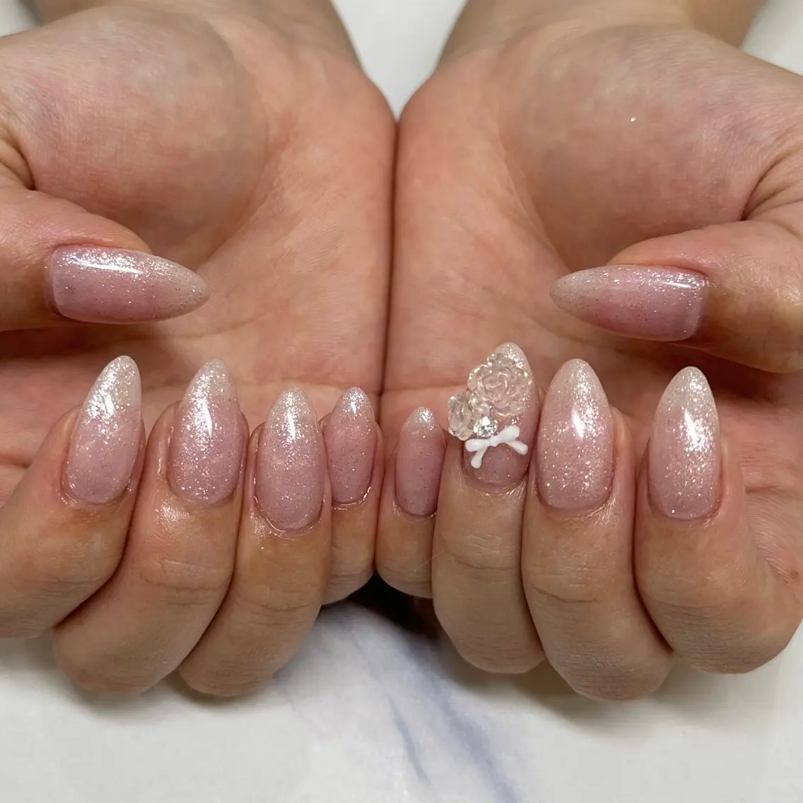 ネイル Raviy Yuzuのネイルデザイン