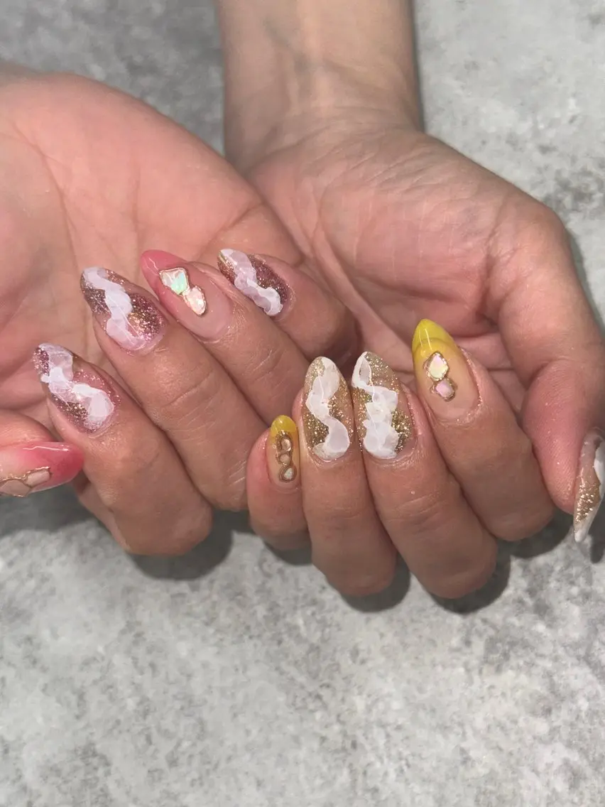 ネイル ハンドネイル フットネイル nailsalon napuluaのネイルデザイン