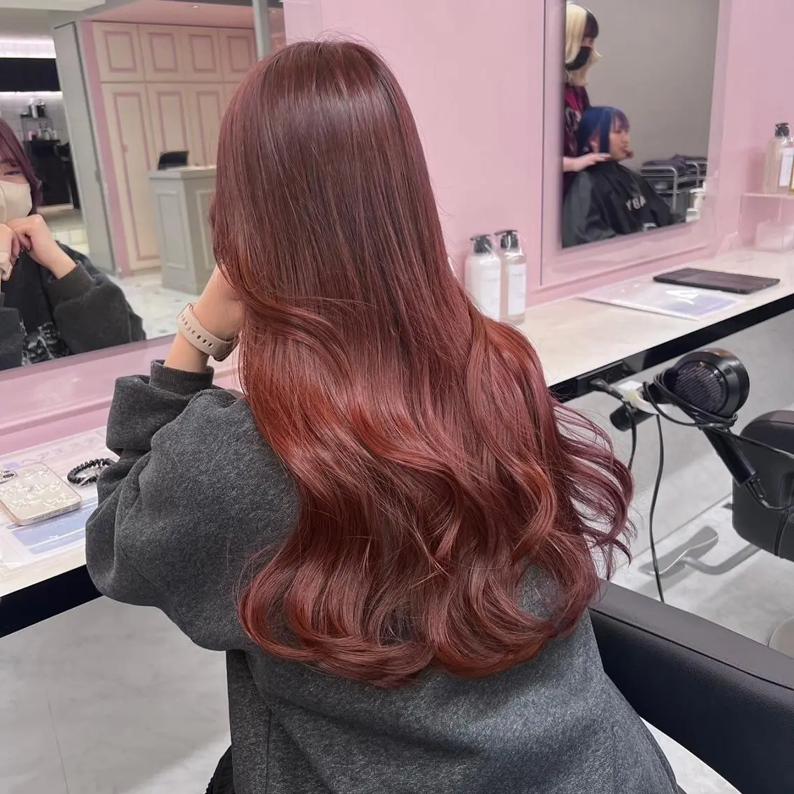 ロング ヘアカラー ハイトーンカラー 🎀アカデミー札幌のヘアスタイル