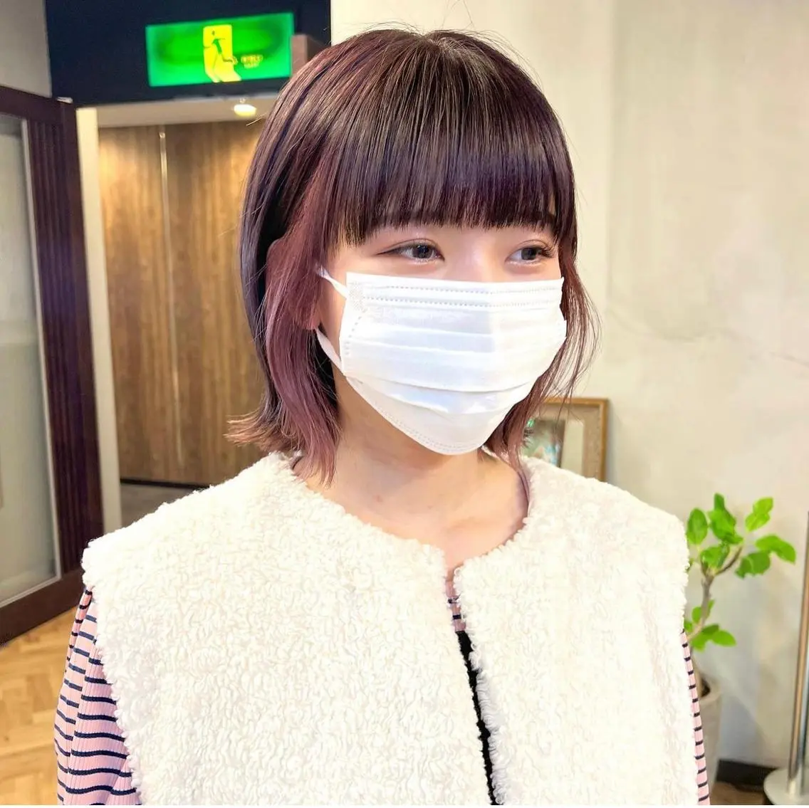 ミディアム カラー パーマ ヘアアレンジ メンズ キッズ ネイル マツエク・マツパ アイブロウ カット ヘアカラー 前川 朋香のヘアスタイル