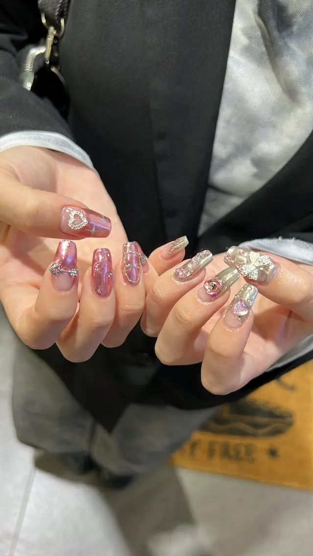 ネイル ハンドネイル 韓国🩶Y2Kネイル 💫くれはのネイルデザイン