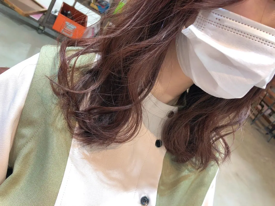 セミロング カラー パーマ ヘアアレンジ メンズ キッズ ネイル マツエク・マツパ ベージュカラー ラベンダーカラー ラベンダーベージュ ヘアカラー トリートメント ⭐️ハイクオリティ カラー杉本雄志⭐️のヘアスタイル