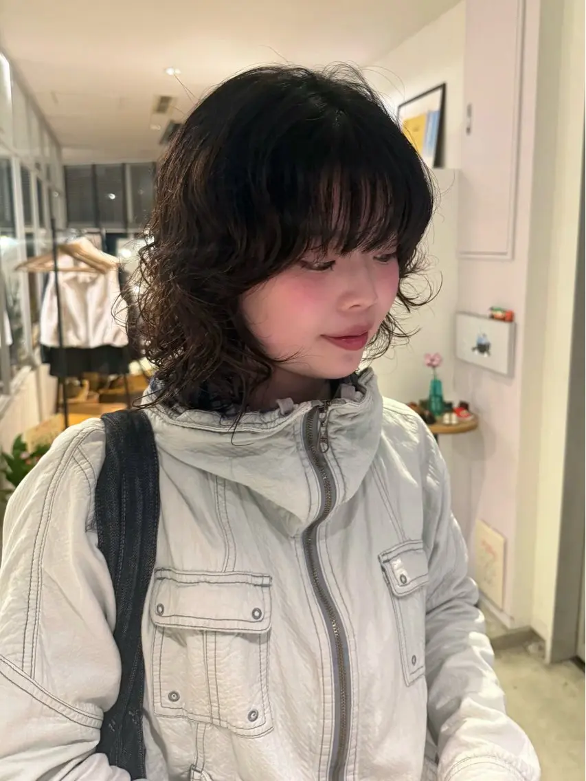 【数名限定❤️‍🔥】　10,20代限定✳︎ ボブカット+パーマ🍯9:30​〜​の写真