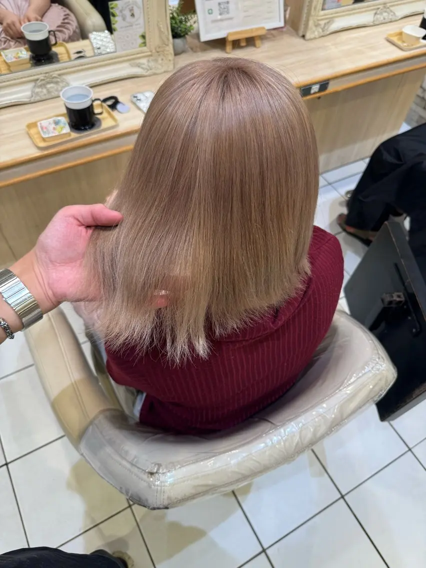 セミロング ✨Noto ミルクティー特化✨のヘアスタイル
