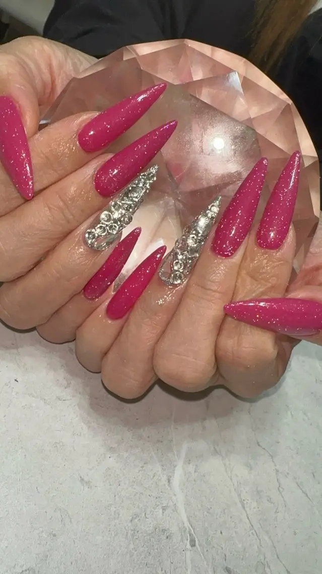 ネイル キラキラネイル ピンク ハンドネイル with nail.のネイルデザイン