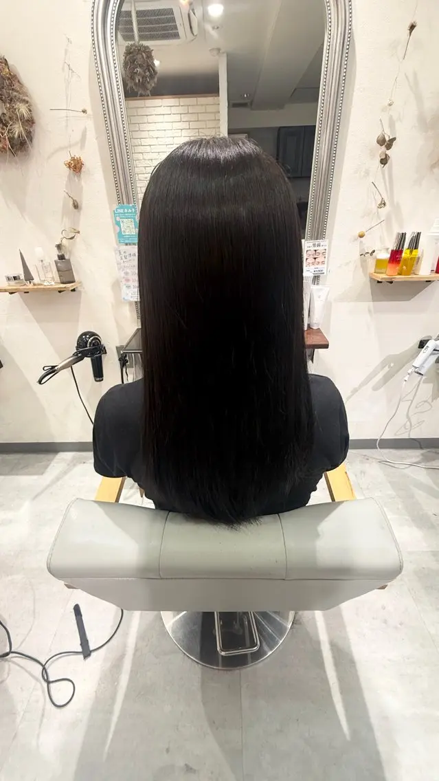ロング 髪質改善unjour みゆうのヘアスタイル